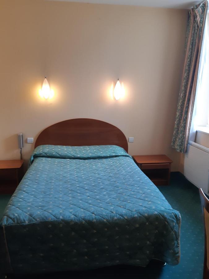 Hotel Les Forges Noyal-sur-Vilaine Luaran gambar